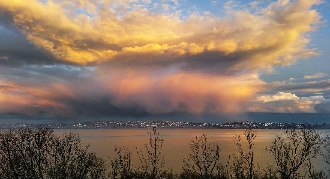 Varangertunet Arctic Resort Jakobselv Bagian luar foto